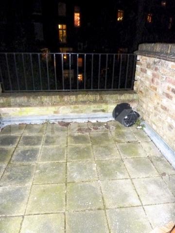 			PRIVATE ROOF TERRACE!, 1 Bedroom, 1 bath, 1 reception Flat			 Lowman Road, HOLLOWAY